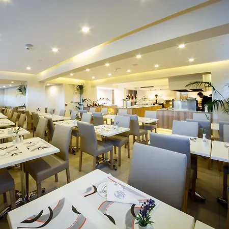 Hotel Porto 4*