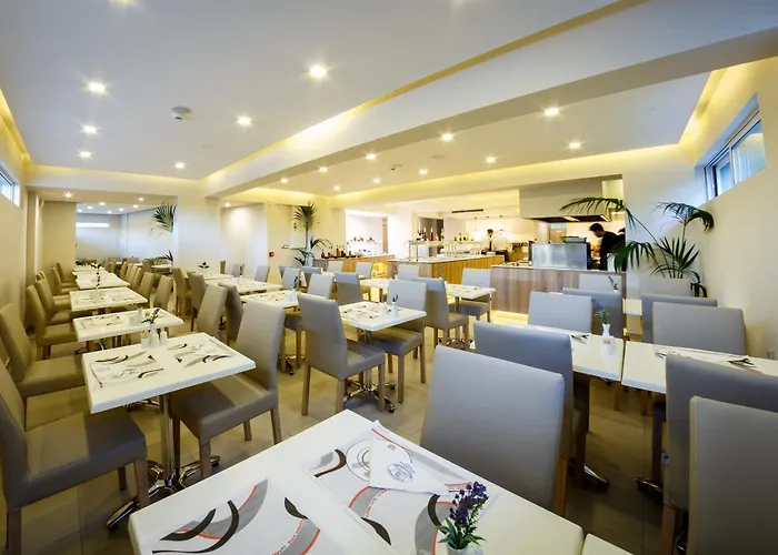 Hotel Porto 4*