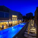 فندق Porto تسيليفي